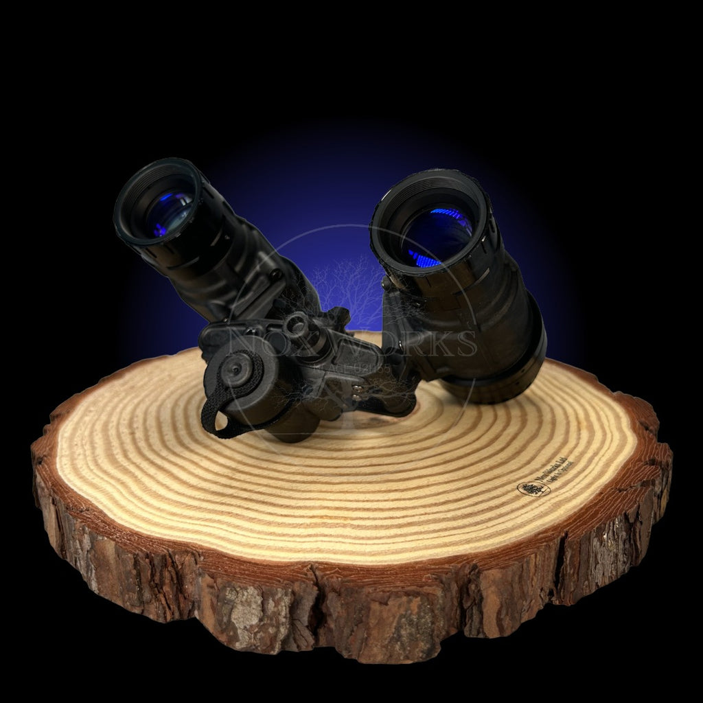 Night Vision Binoculars, the nocturn industries raptor, Built In The UK Displayed showing its full pod range.